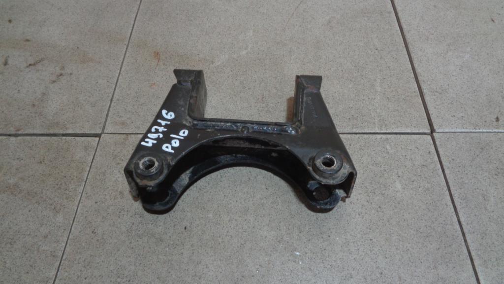 Кронштейн двигателя левый, 1600 рублей, Пермь