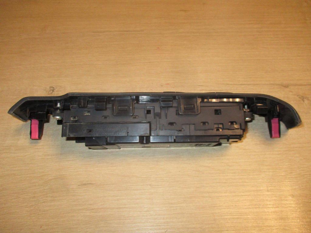 Блок управления стеклоподъемниками, 4000 рублей, Пермь