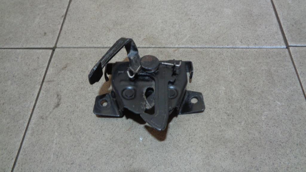 Замок капота, 500 рублей, Пермь