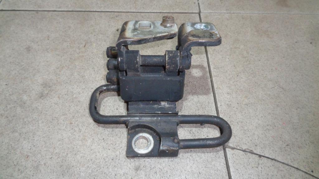 Петля двери передней правой нижняя, 500 рублей, Пермь