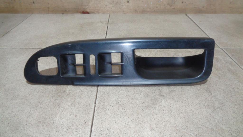 Накладка блока управления стеклоподъемниками, 800 рублей, Пермь