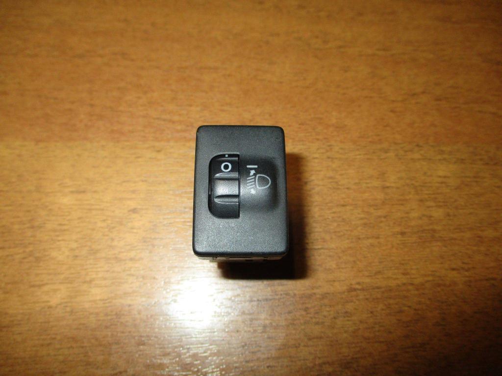 Кнопка корректора фар, 500 рублей, Пермь