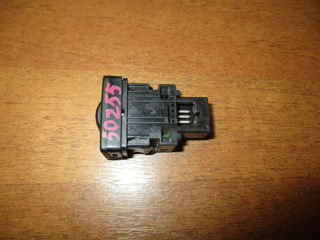 Кнопка корректора фар, 500 рублей, Пермь