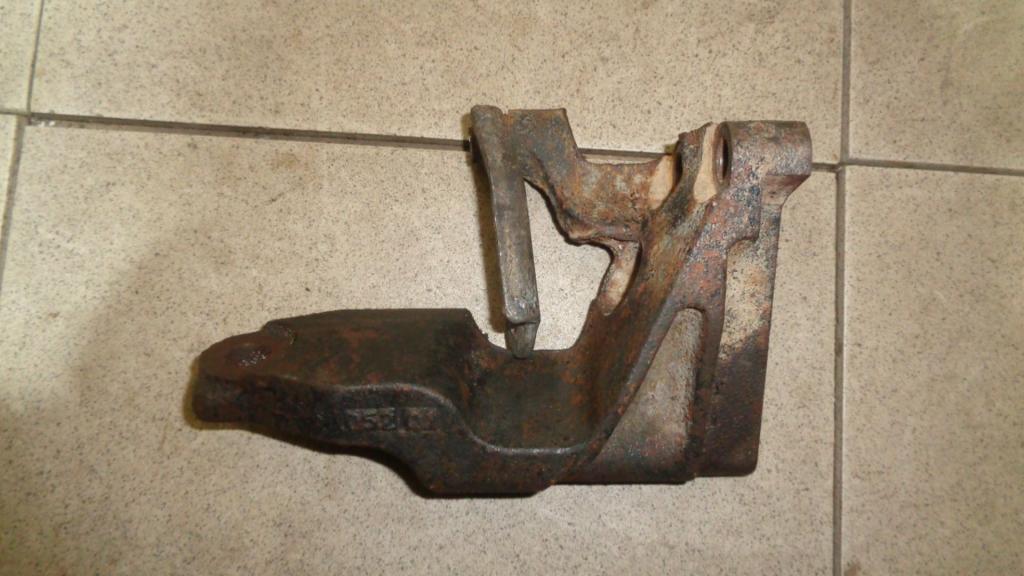 Кронштейн двигателя правый, 800 рублей, Пермь