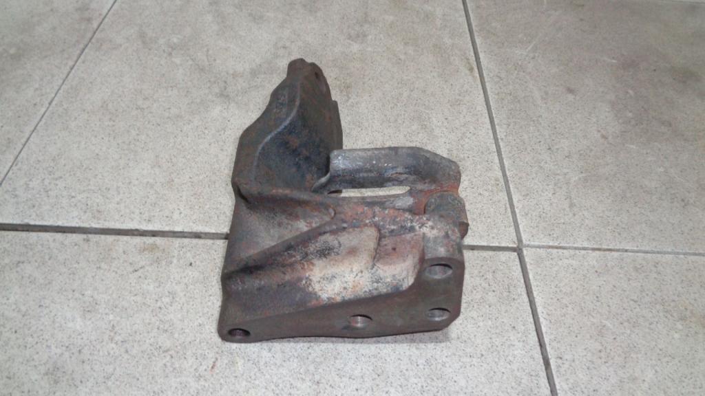 Кронштейн двигателя правый, 800 рублей, Пермь