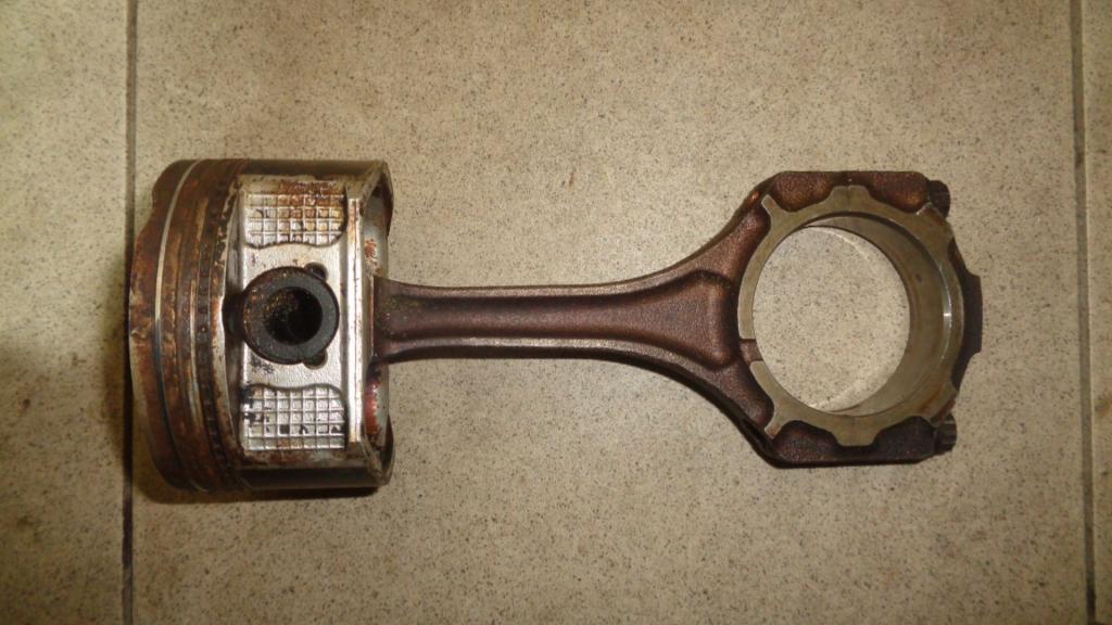 Поршень с шатуном, 1600 рублей, Пермь