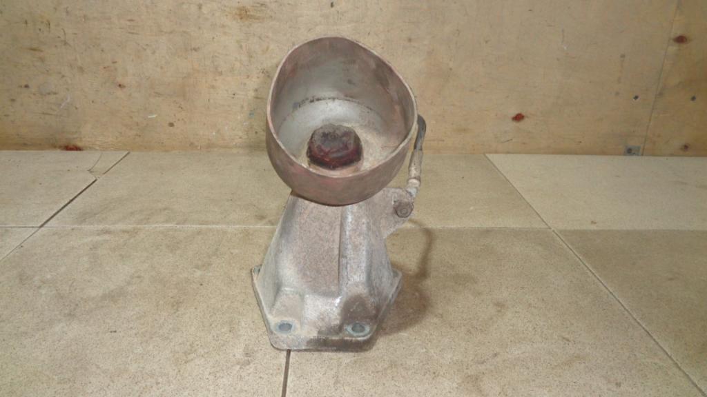 Кронштейн двигателя правый, 1000 рублей, Пермь