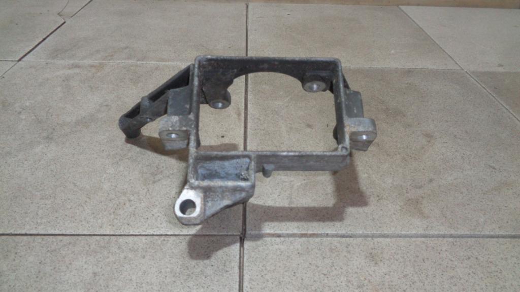 Кронштейн гидроусилителя, 500 рублей, Пермь