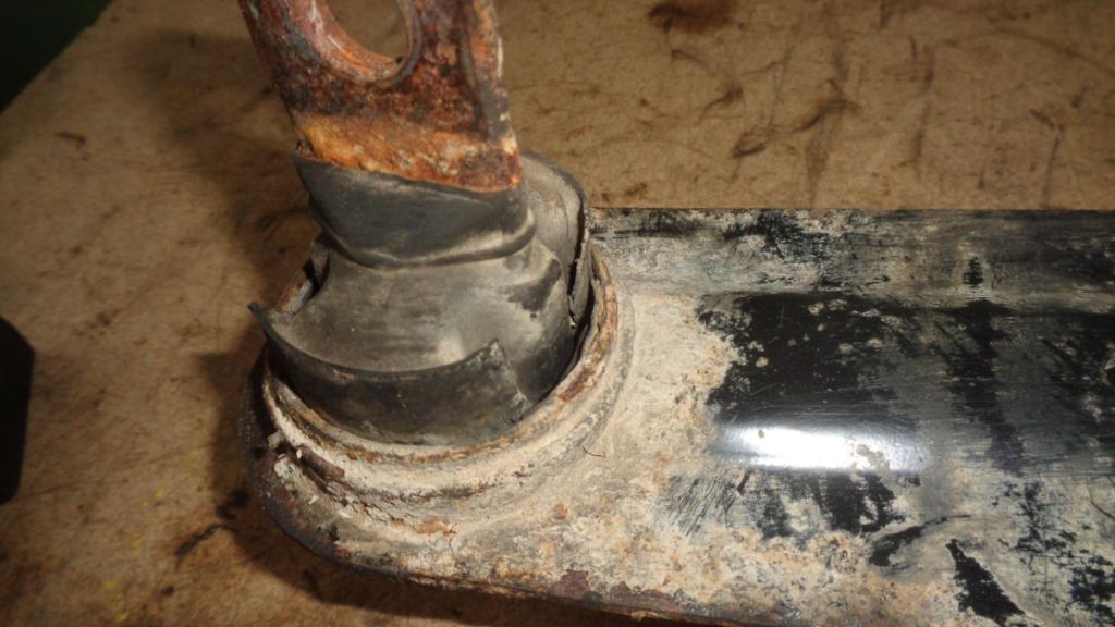 Рычаг задний продольный правый, 2000 рублей, Пермь