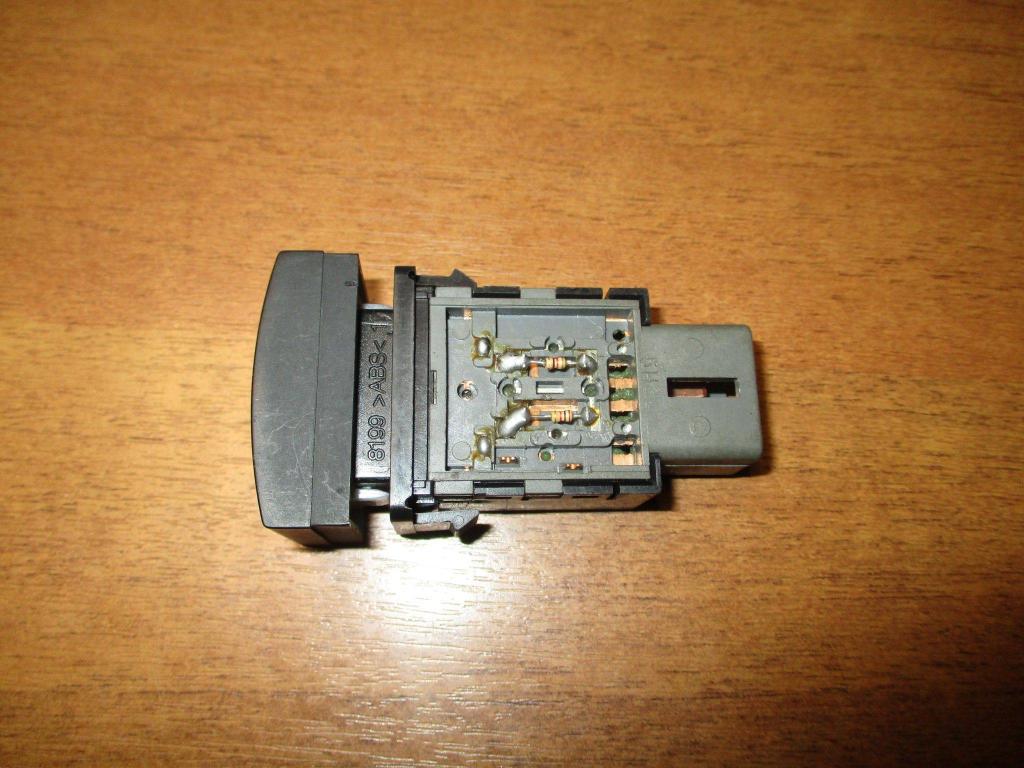 Кнопка противотуманки, 500 рублей, Пермь