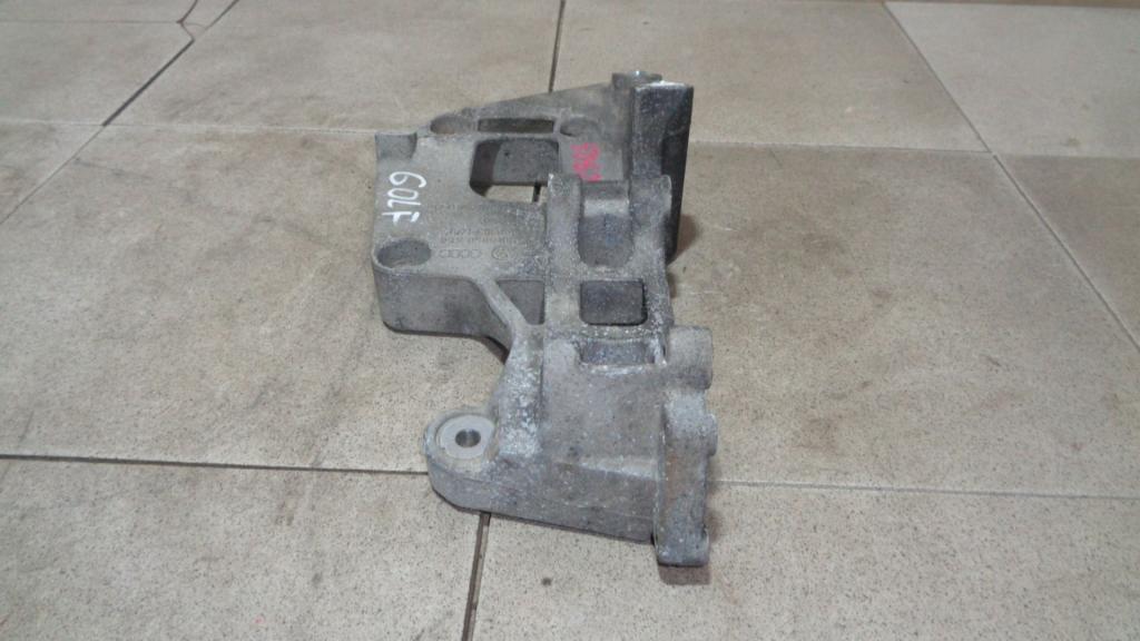 Кронштейн генератора, 1000 рублей, Пермь