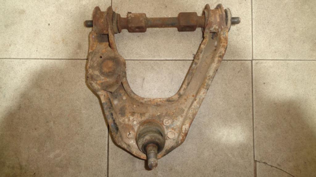 Рычаг передний верхний правый, 2000 рублей, Пермь