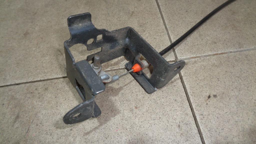 Замок спинки сиденья, 500 рублей, Пермь