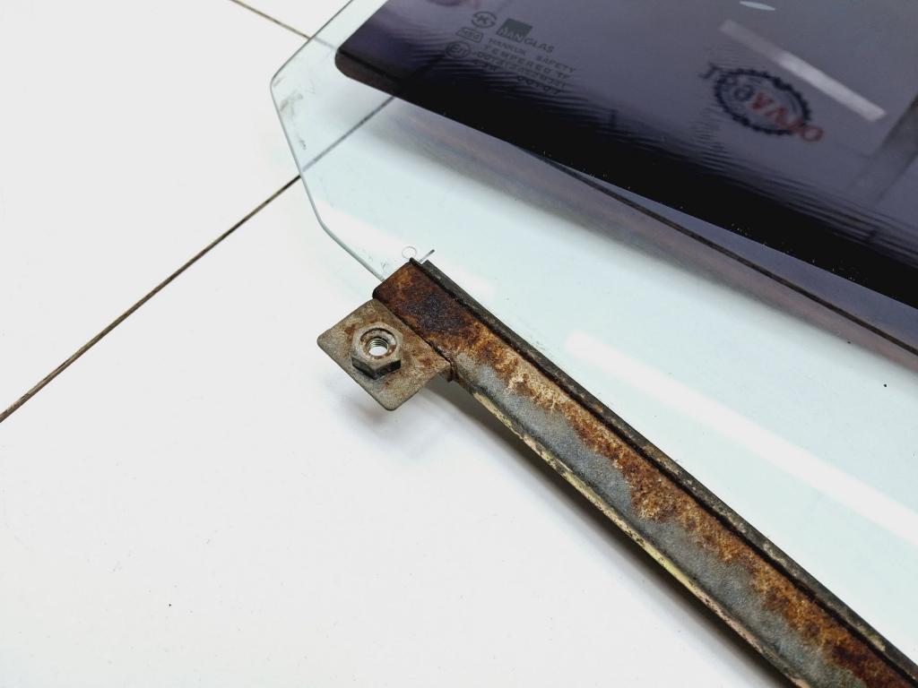 Стекло двери задней правой, 1000 рублей, Пермь