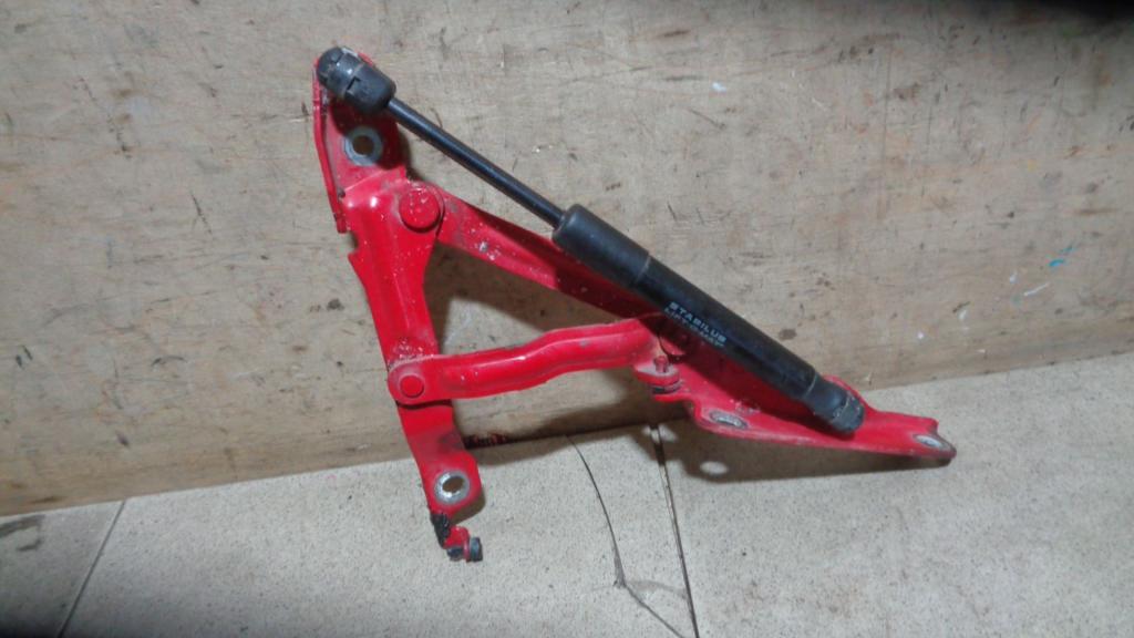 Петля крышки багажника, 500 рублей, Пермь