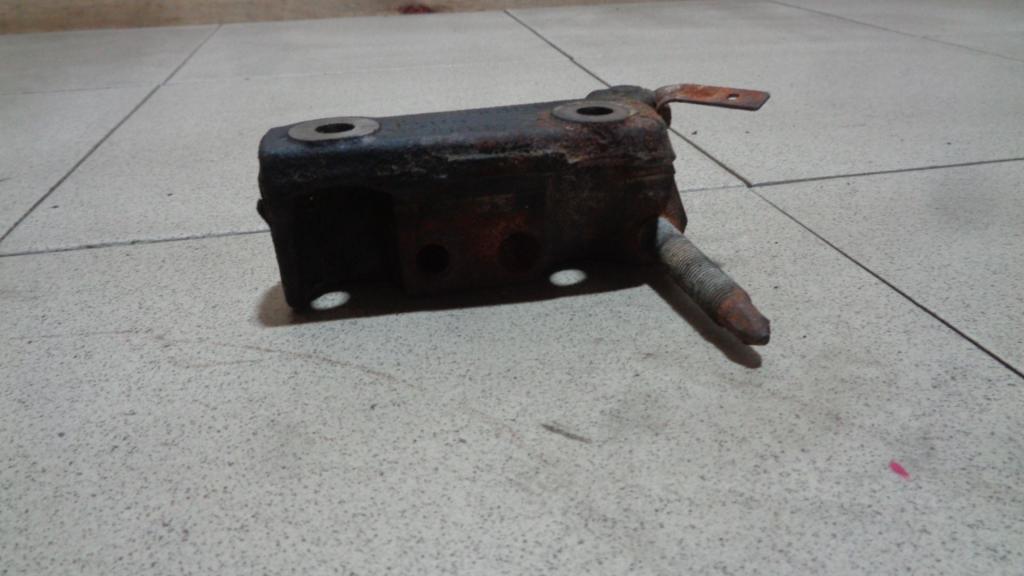 Кронштейн двигателя правый, 700 рублей, Пермь