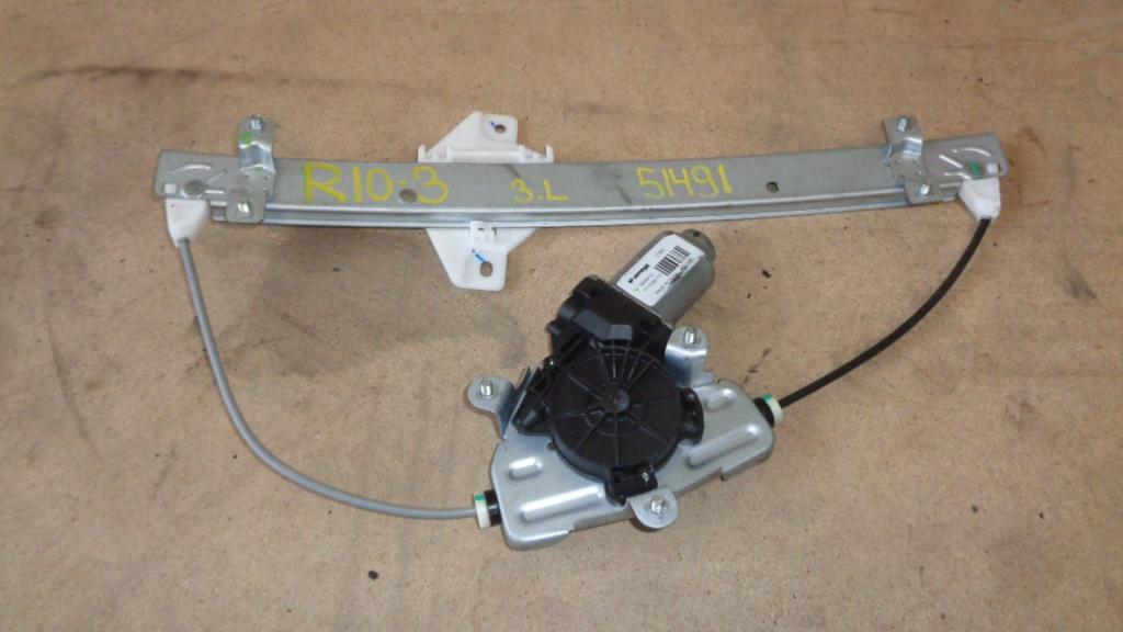 Стеклоподъемник задний левый, 800 рублей, Пермь