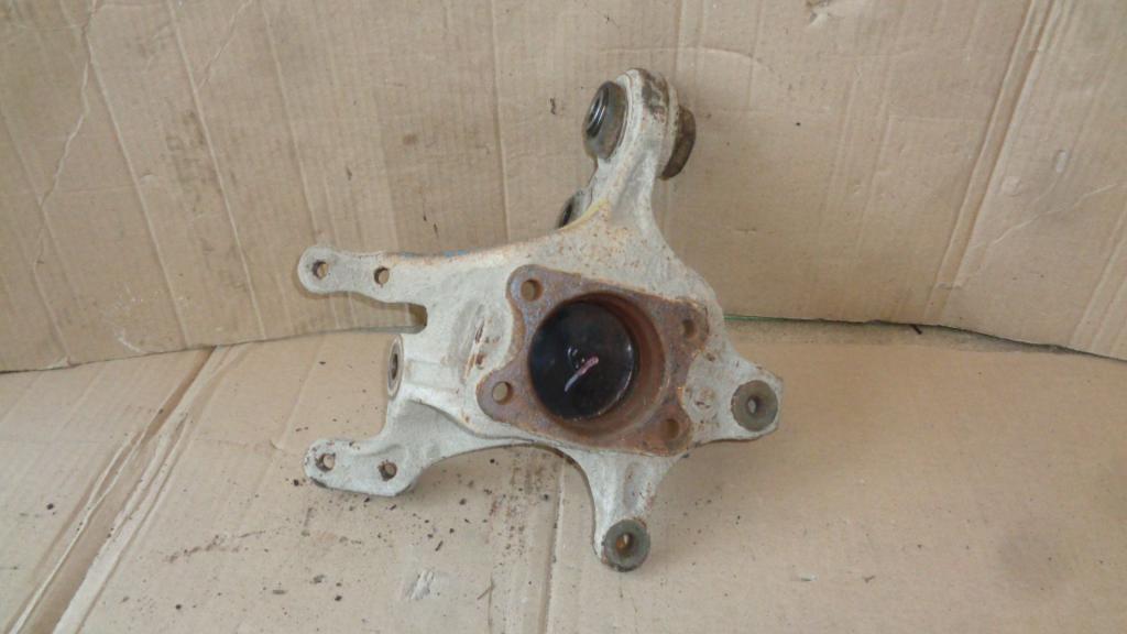 Кулак поворотный задний правый, 1500 рублей, Пермь