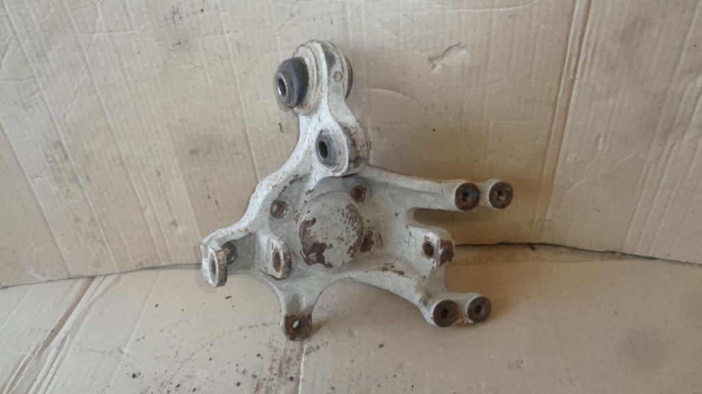 Кулак поворотный задний правый, 1500 рублей, Пермь