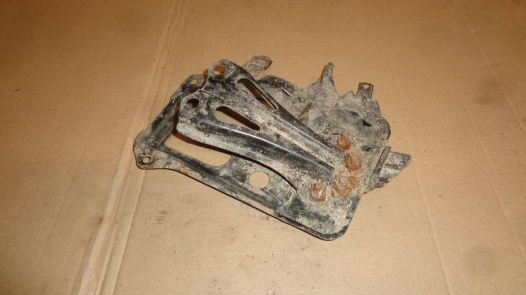 Крепление АКБ, 1000 рублей, Пермь