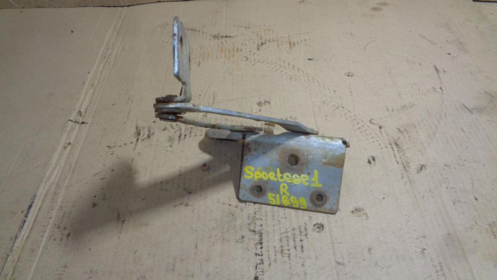 Петля капота правая, 500 рублей, Пермь