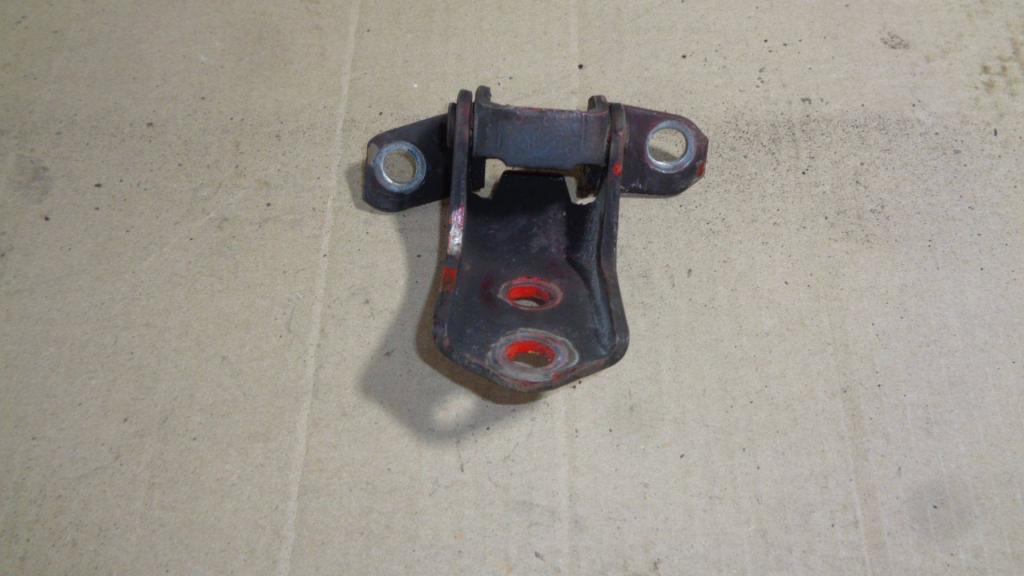 Петля двери передней, 500 рублей, Пермь