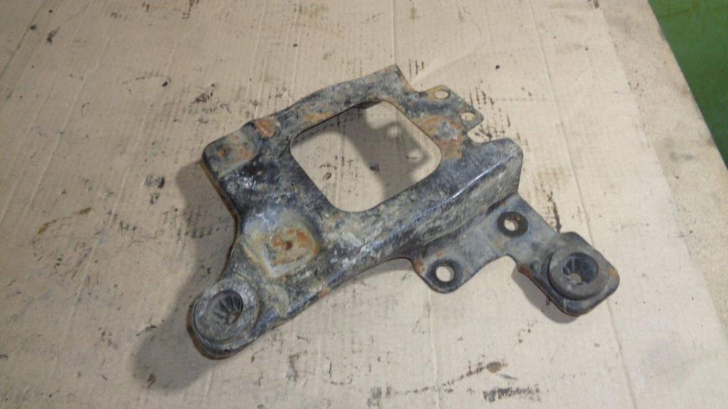 Крепление АКБ, 500 рублей, Пермь