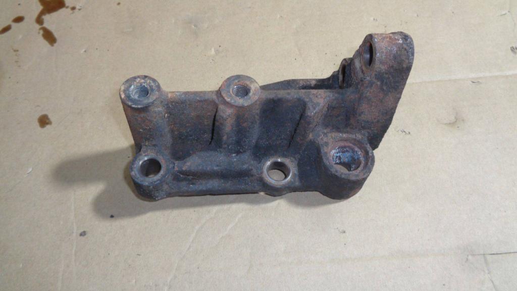 Кронштейн двигателя, 500 рублей, Пермь