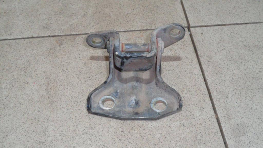 Петля двери задней левой верхняя, 500 рублей, Пермь