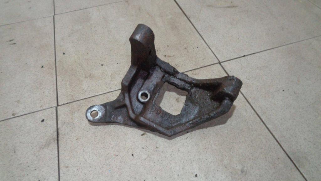 Кронштейн гидроусилителя, 500 рублей, Пермь