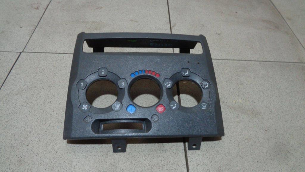 Накладка декоративная, 500 рублей, Пермь