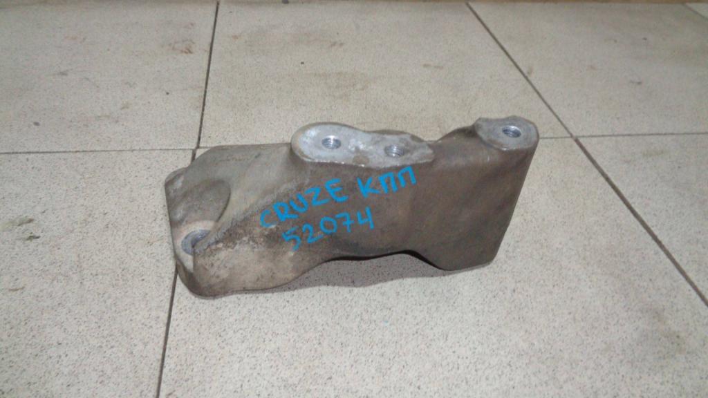 Кронштейн КПП левый, 500 рублей, Пермь