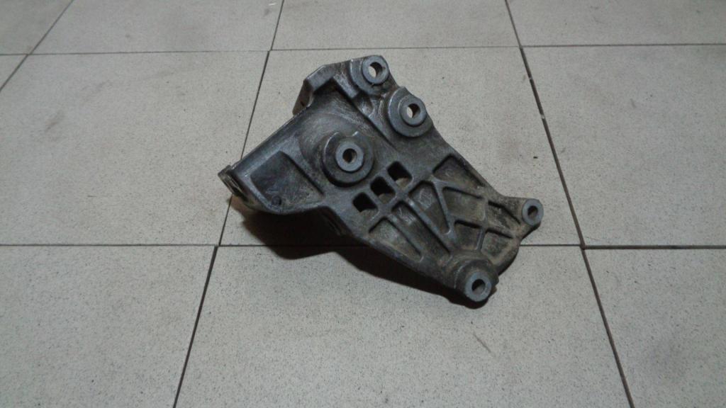 Кронштейн генератора, 1000 рублей, Пермь