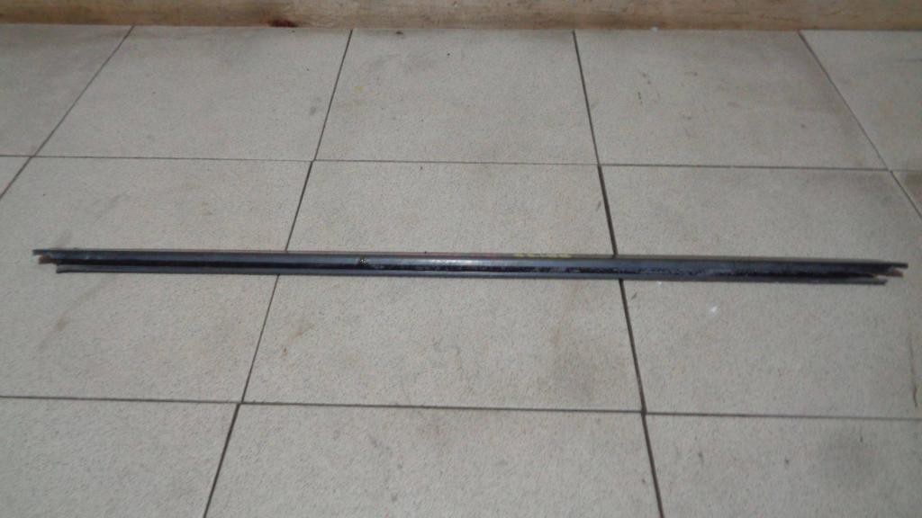 Накладка стекла переднего правого, 800 рублей, Пермь