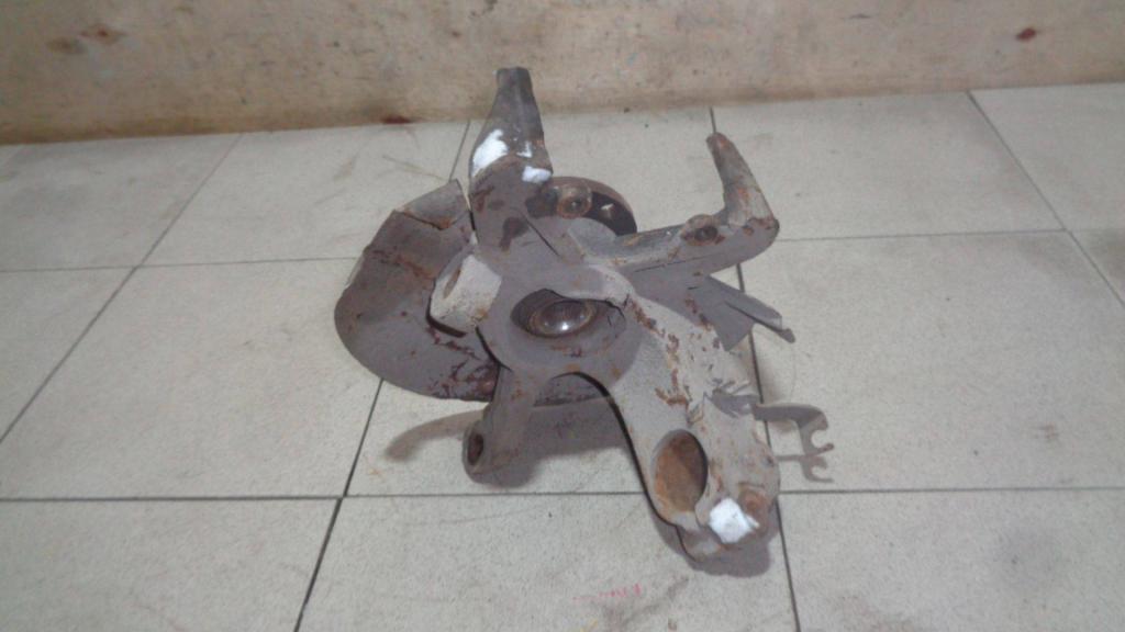 Кулак поворотный передний правый, 3500 рублей, Пермь