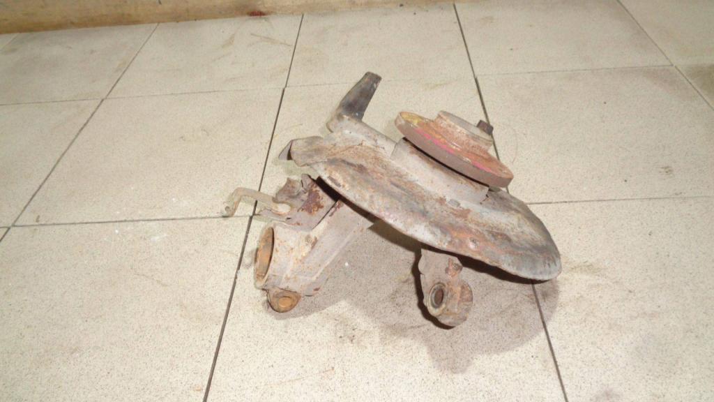 Кулак поворотный передний правый, 3500 рублей, Пермь