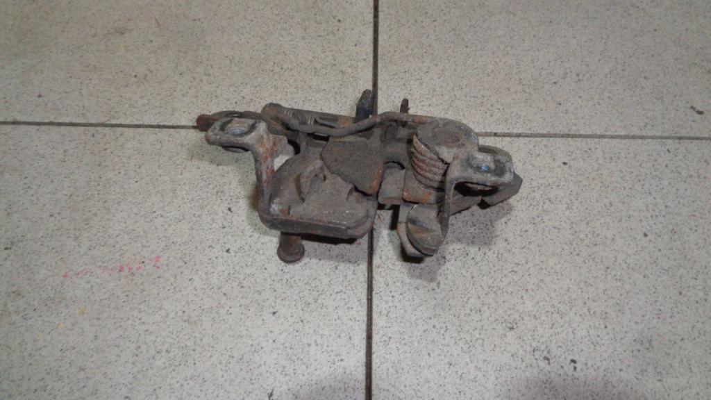 Замок капота, 800 рублей, Пермь