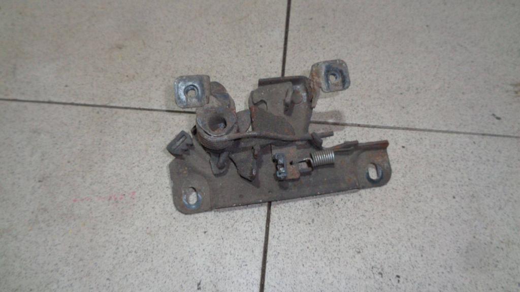 Замок капота, 800 рублей, Пермь