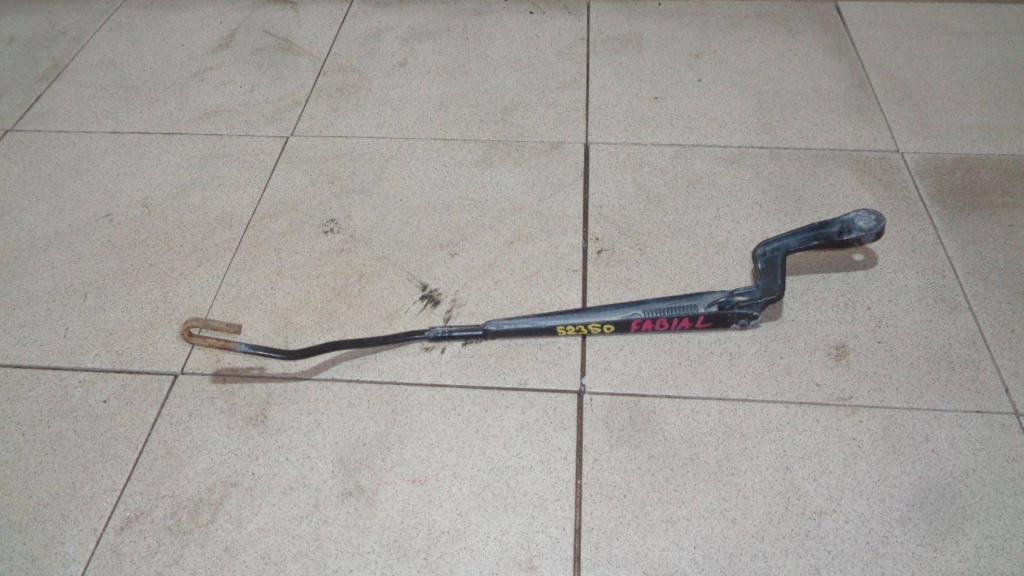 Поводок стеклоочистителя передний левый, 700 рублей, Пермь