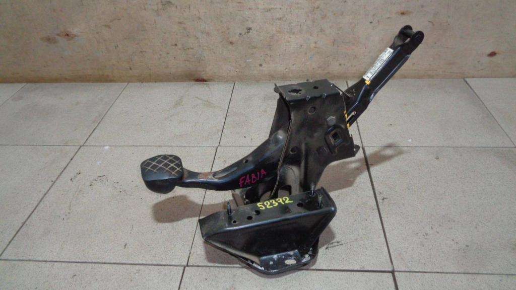 Педаль тормоза, 500 рублей, Пермь