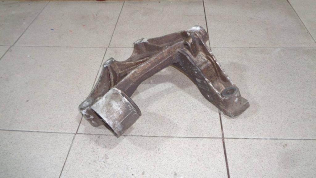 Кронштейн переднего рычага, 2000 рублей, Пермь