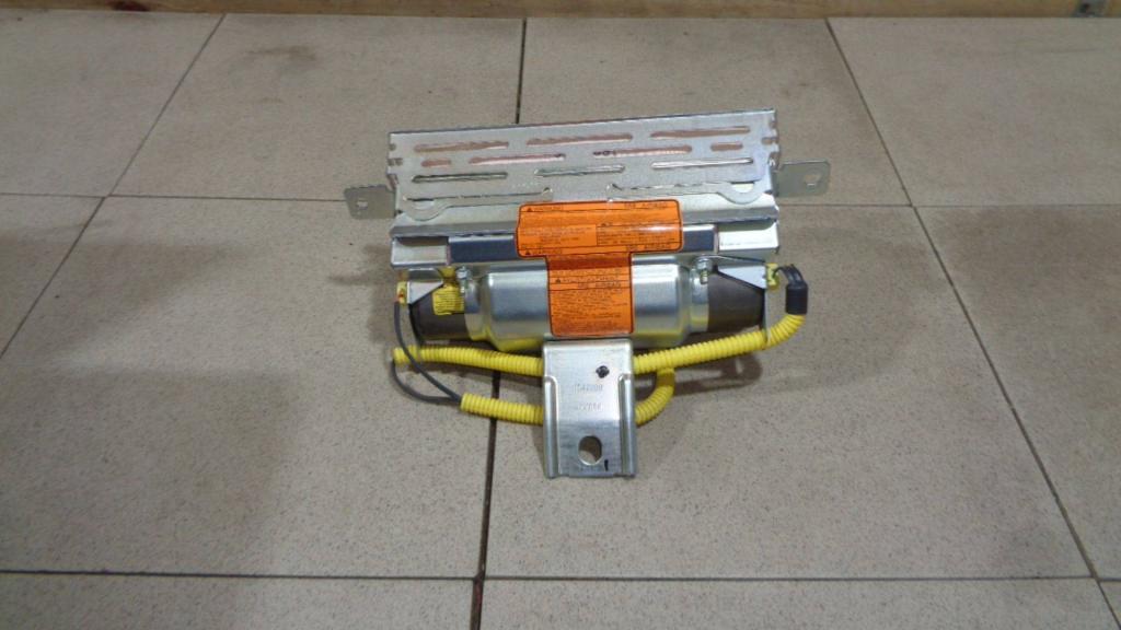 Подушка безопасности пассажира, 3000 рублей, Пермь