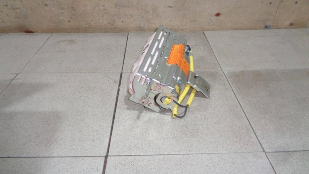 Подушка безопасности пассажира, 3000 рублей, Пермь