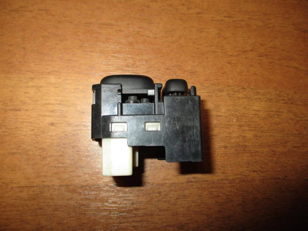 Переключатель регулировки зеркала, 1000 рублей, Пермь