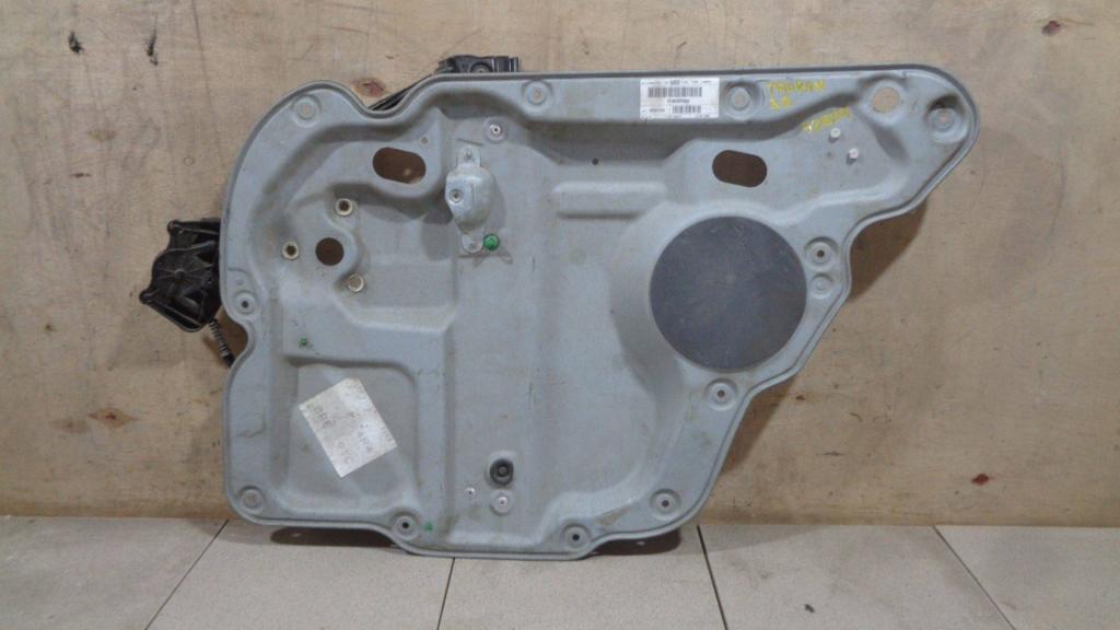 Стеклоподъемник задний правый, 2000 рублей, Пермь