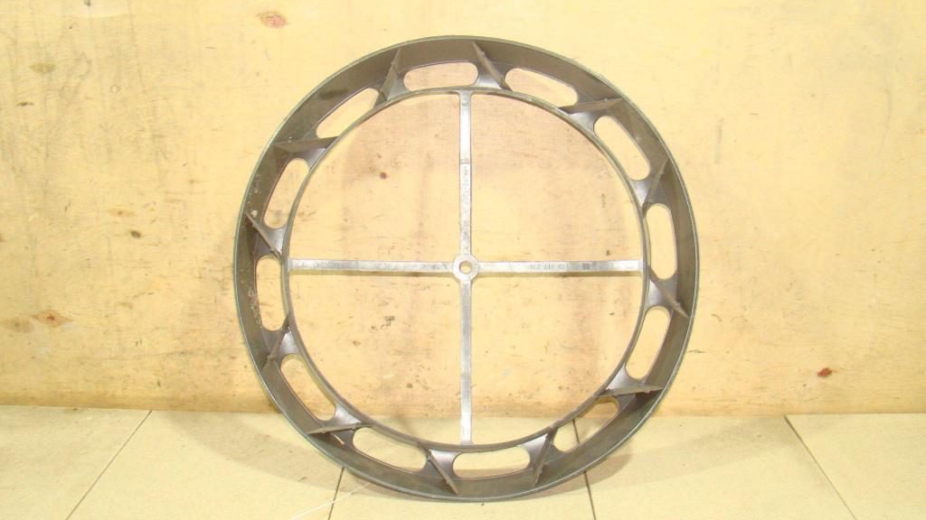 Кронштейн крепления запасного колеса, 500 рублей, Пермь