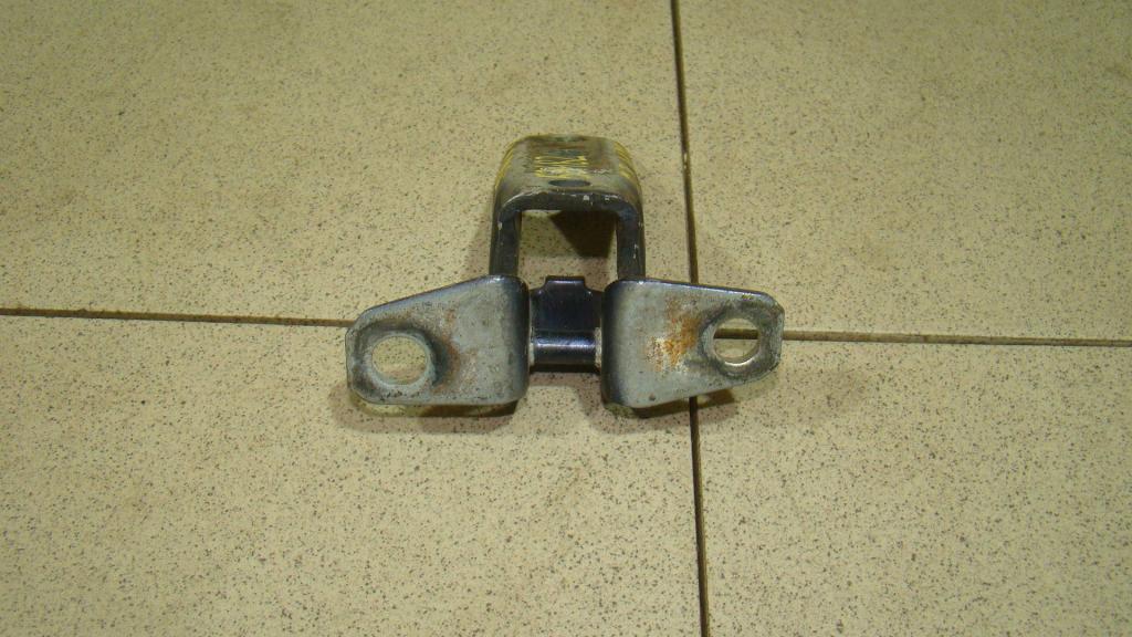 Петля двери передней правой верхняя, 500 рублей, Пермь