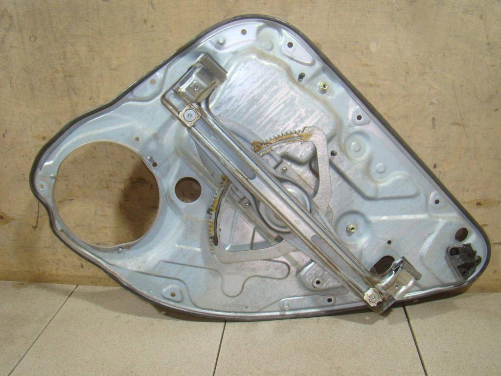 Стеклоподъемник механический задний левый, 500 рублей, Пермь