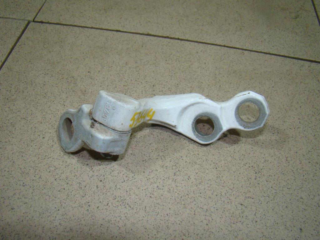 Петля двери задней левой нижняя, 500 рублей, Пермь