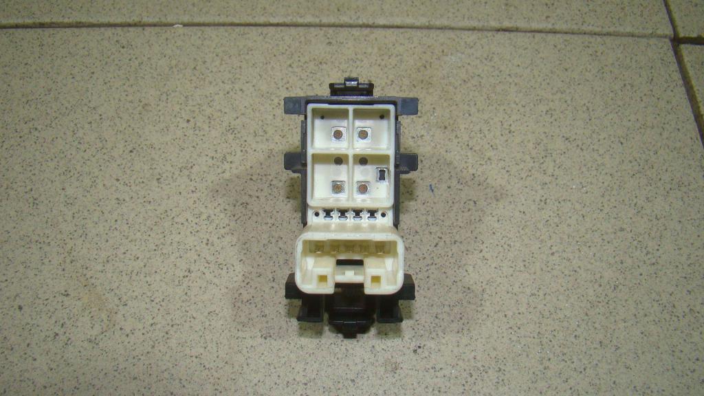 Кнопка стеклоподъемника, 500 рублей, Пермь